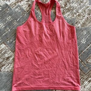 Lululemon dusty pink tank size 12